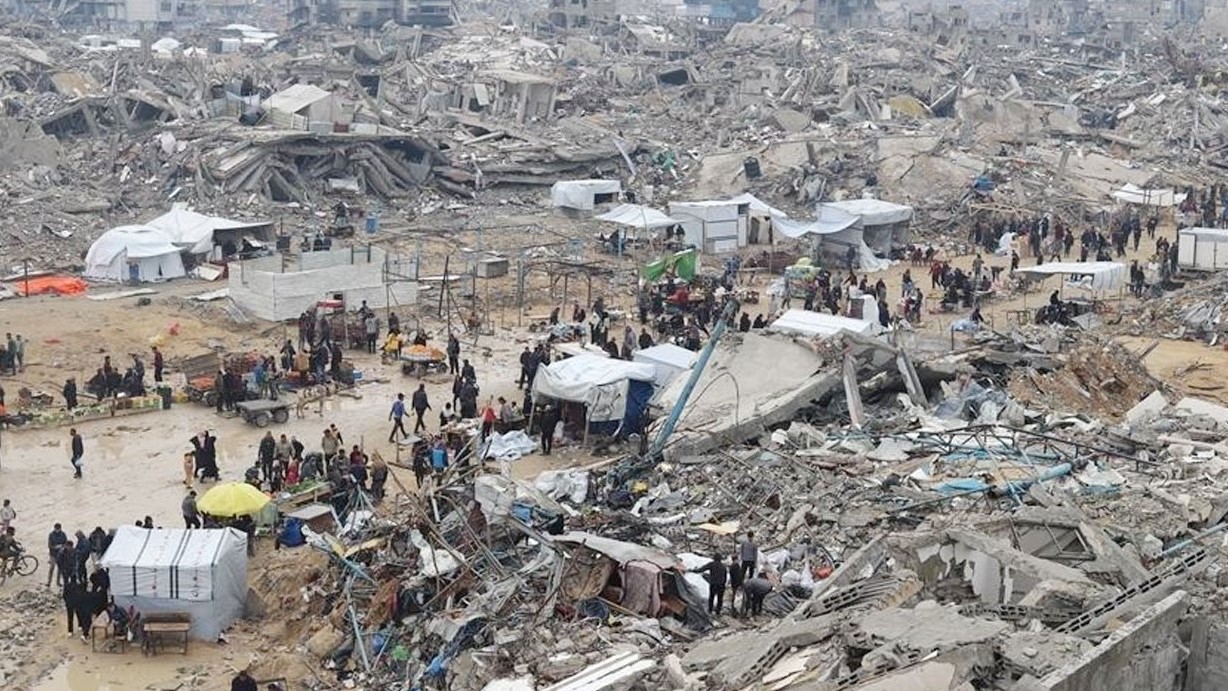 গাজায় একদিনে নিহত আরও ৬০, সহায়তা নিতে গিয়ে ৩১ জনের মৃত্যু